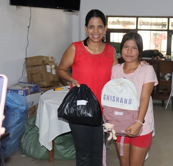 vedoucí projektu v Trinidadu - Estela vedoucí projektu v Trinidadu - Estela