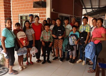 Školní výbava pro děti z regionu Beni