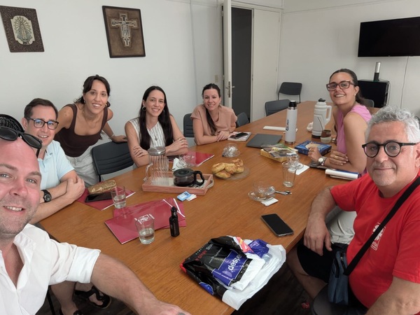 5f1600cd-01f0-4c88-b33f-5801cfa32c0b 5f1600cd-01f0-4c88-b33f-5801cfa32c0b